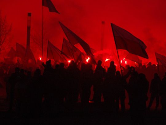Marsz Niepodległości we Wrocławiu - duże utrudnienia w ruchu