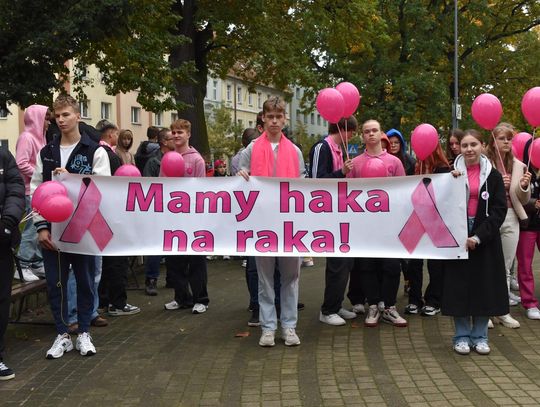 Marsz Różowej Wstążki przeszedł dziś ulicami Oława