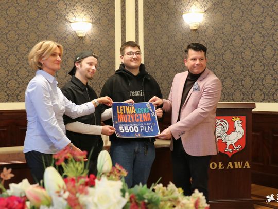 Meteroids nagrodzony