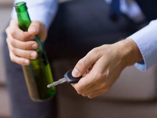 Miał 1,5 promila alkoholu we krwi. Planował przejechać 60 km