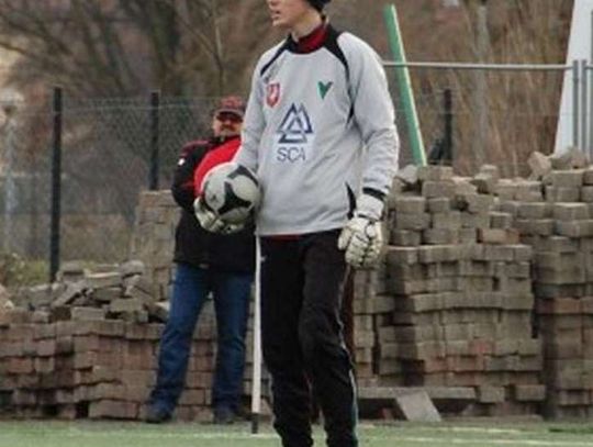 Mordal na Cyprze, koledzy na mrozie