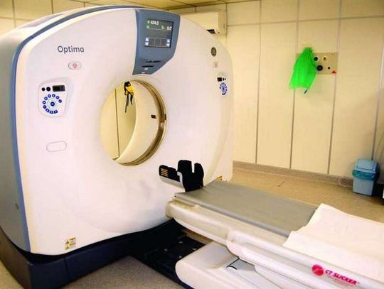 Na dół do tomografu