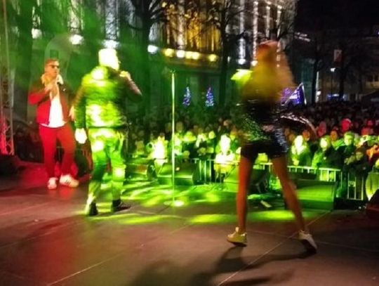 Na scenie Jorrgus pod sceną tłum