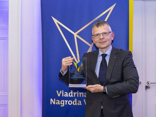 Nagroda Viadriny dla profesora Krzysztofa Ruchniewicza