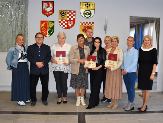 Nagrody za napiękniejsze wieńce dożynkowe w powiecie