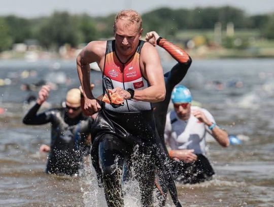 Nasz strażak ukończył morderczy triathlon