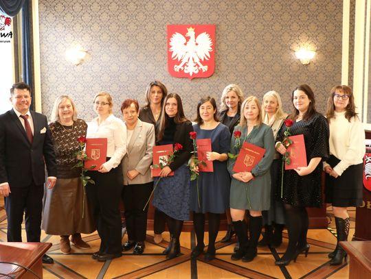 Nauczycielki z awansami. Gratulacje! - TuOlawa.pl