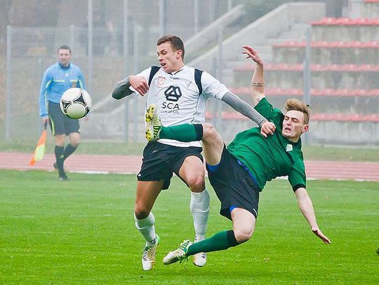 Nie opromienili zwycięstwem stadionu