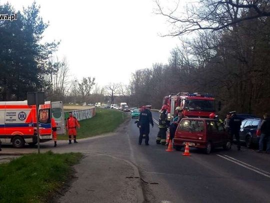 Nie ustąpił, wjechał w volkswagena i był pijany