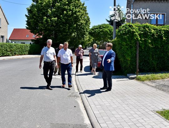Nowe chodniki w Owczarach i Drzemlikowicach