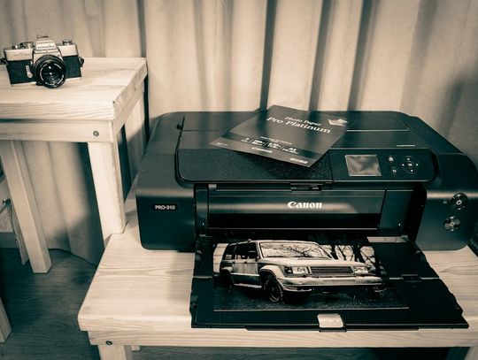 Nowoczesny druk w domowym centrum dowodzenia: Jak zadbać o Canon PIXMA TS4150i i drukować tanio?