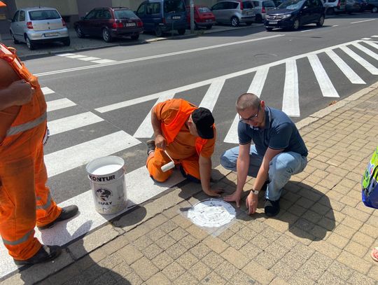 Odłącz się jak wchodzisz na pasy! Akcja, która ratuje życie