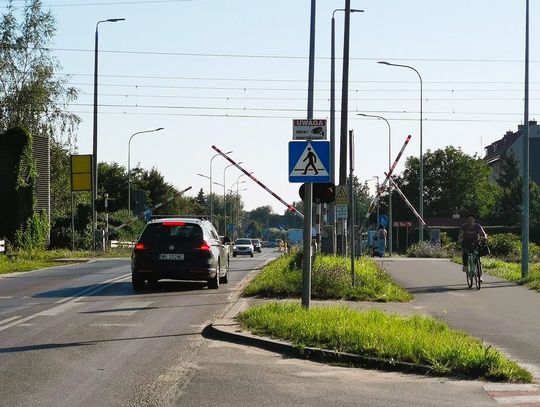 OŁAWA Czy wiadukt na tym przejeździe w ogóle da się zrobić? Jest odpowiedź!