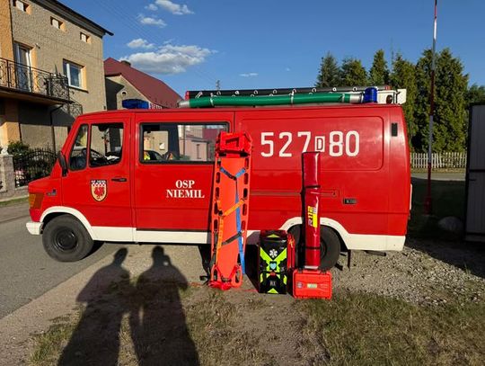 OSP Niemil z nowym sprzętem medycznym