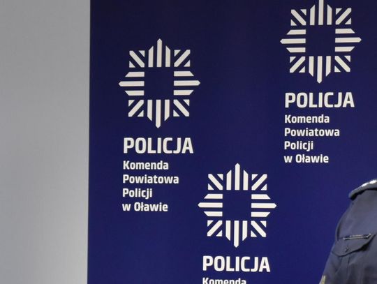 Padła ofiarą oszusta. Podszywał się pod policjanta. Straciła 20 tys. zł!