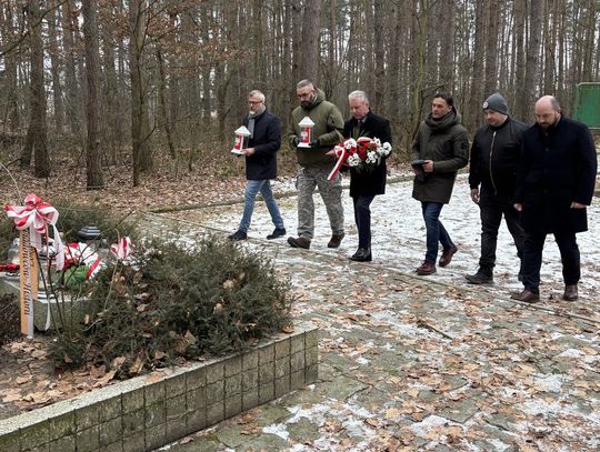 Pamiętali o rocznicy ewakuacji i wyzwolenia Pamiętali o rocznicy ewakuacji i wyzwolenia