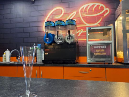 Piwko w kinie Odra? Tak, ale tylko na piętrze. Na razie