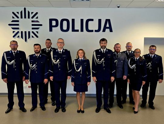 Po 18 latach służby odeszła na emeryturę. Pożegnanie Anety Dratwy w oławskiej komendzie
