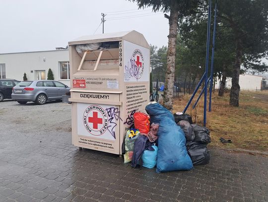 Pojemniki na odzież znikają. Czy wrócą?