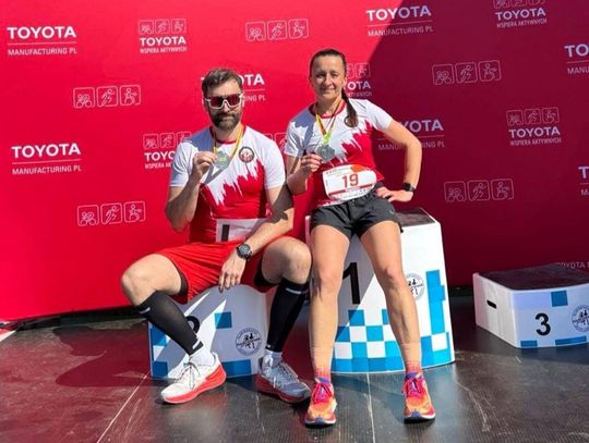 Policjanci nie tylko zabezpieczali, ale i pobiegli w tym maratonie