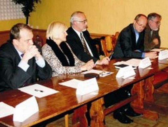 Przedwyborcza debata - nie tylko o siatkówce...