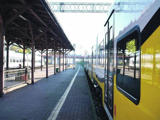 Radna proponuje kolejną petycję do PKP. -  Może najpierw poczekajmy na efekty jednej - mówi burmistrz