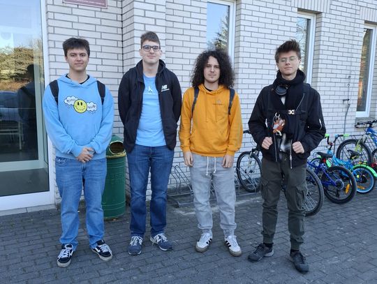 "Razem zwykli ludzie mogą osiągać niezwykłe wyniki" (Becka Schoettle)