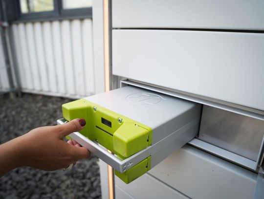 Rewolucja w zaopatrzeniu w energię: Zalety instalacji fotowoltaicznych z magazynem energii