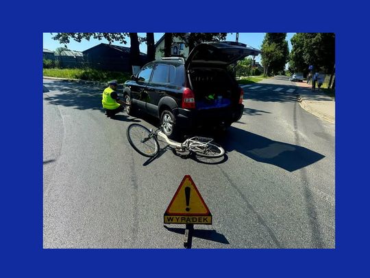 Seniorka trafiła do szpitala po zderzeniu z autem