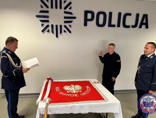 Ślubował nowy oławski policjant