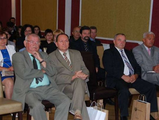Słuchaj, będziemy robić te powiaty!