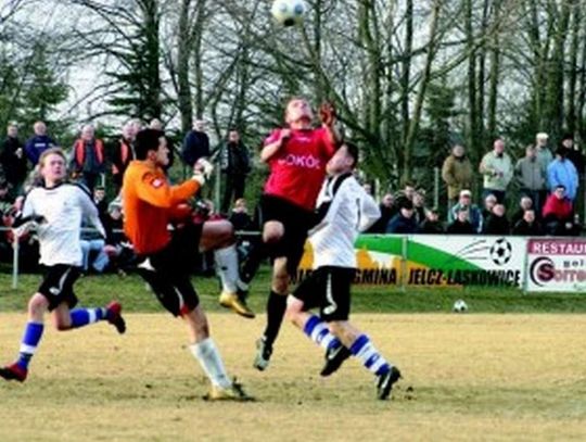 Sokół wyleciał z kompletem