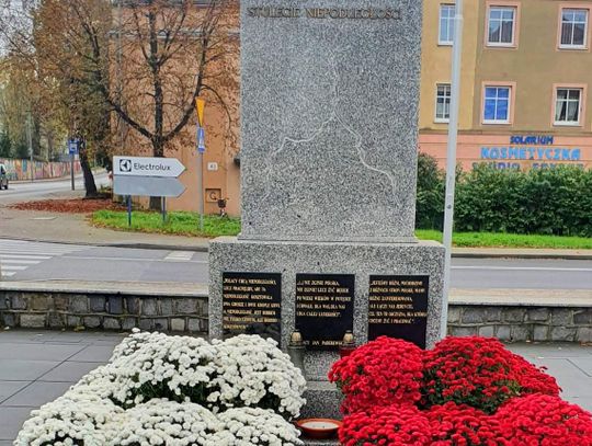 Starostwo wspiera sprzedawców kwiatów