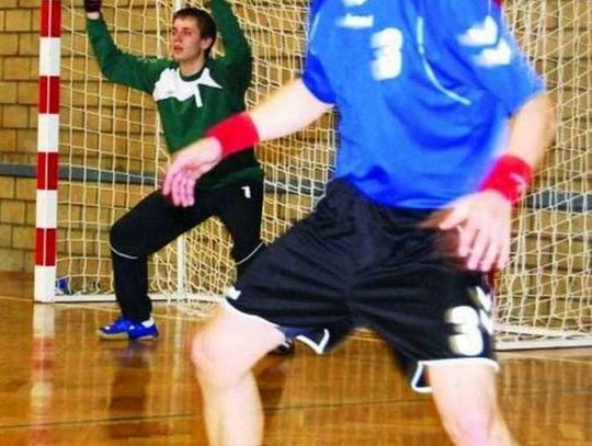 Szczypiorniak wciąż w grze...