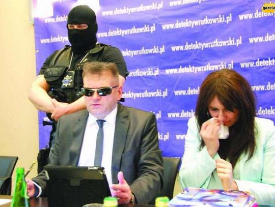 Tajne przesłuchania i poszukiwanie kolejnych dzieci