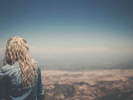 Tiul, jeans i skóra, wybieramy najmodniejsze spódnice tej wiosny