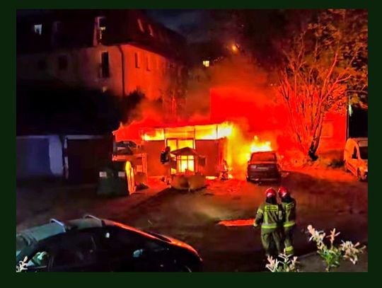 To 42-latek z Oławy podpalił ten śmietnik!