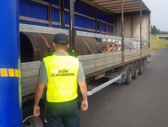 Transport ponad 21 ton nielegalnych odpadów z Niemiec zatrzymany