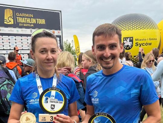 Triathloniści z Jelcza-Laskowic zdominowali zawody w Sycowie. Są medale i kwalifikacje na mistrzostwa świata