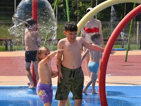 Trwa Weekend Dziecka na Basenie Letnim (GALERIA)