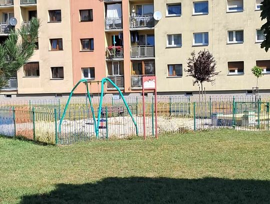 Tu MINUS się należy?