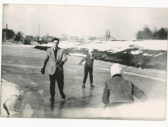 Twórzmy wspólnie fotograficzną historię Oławy (album 216) Gazeta Powiatowa - Wiadomości Oławskie