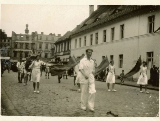 Twórzmy wspólnie fotograficzną historię Oławy (album 220) Oława