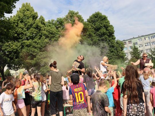 Udany piknik rodzinny w SP 6 w Oławie, czyli dobrze zgrani