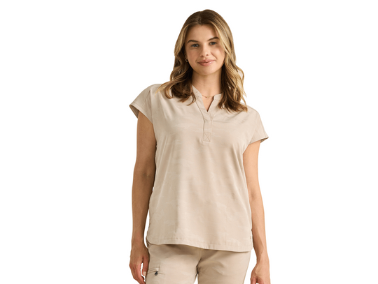 Uniformy medyczne nie muszą być nudne, poznaj ofertę Meditrendy