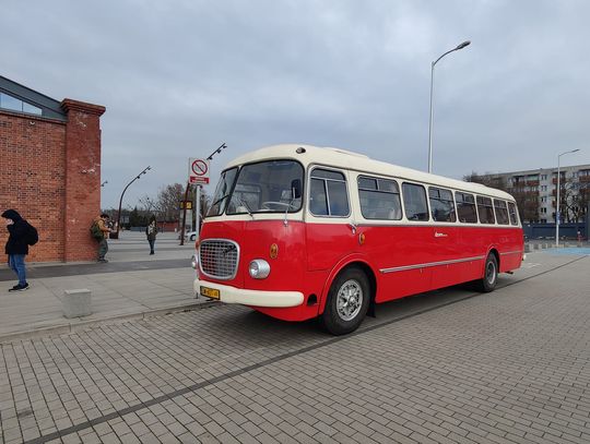 Urodziny kultowego jelcza. 40-lecie Ogórka w Zajezdni