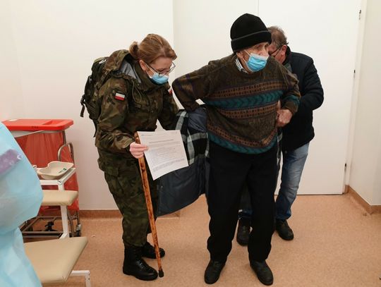 Uwaga! Kończy działanie infolinia WOT do wsparcia seniorów