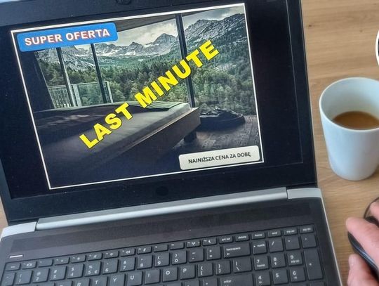 Uwaga na fałszywe oferty noclegów. Policja ostrzega przed oszustwami