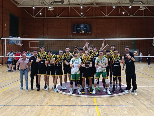 "Volley" się nie zatrzymuje. Kolejna ofiara - Ikar Legnica