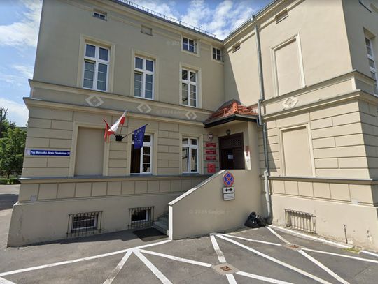 W 2025 roku poszło 147 tys. zł (brutto) na nagrody dla 6 urzędników